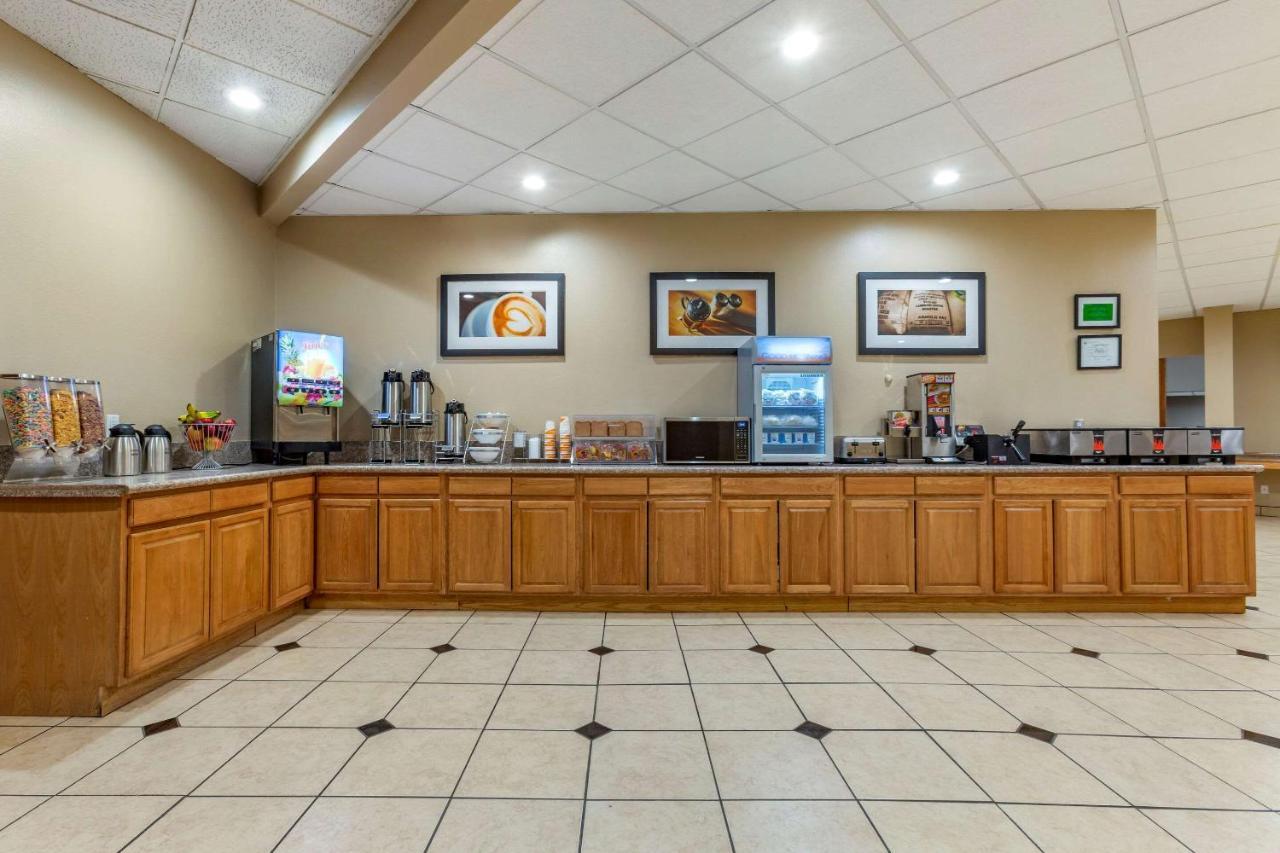 Clarion Inn & Suites Roswell Eksteriør billede
