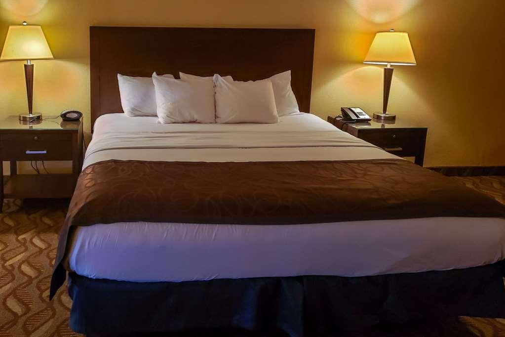 Clarion Inn & Suites Roswell Værelse billede