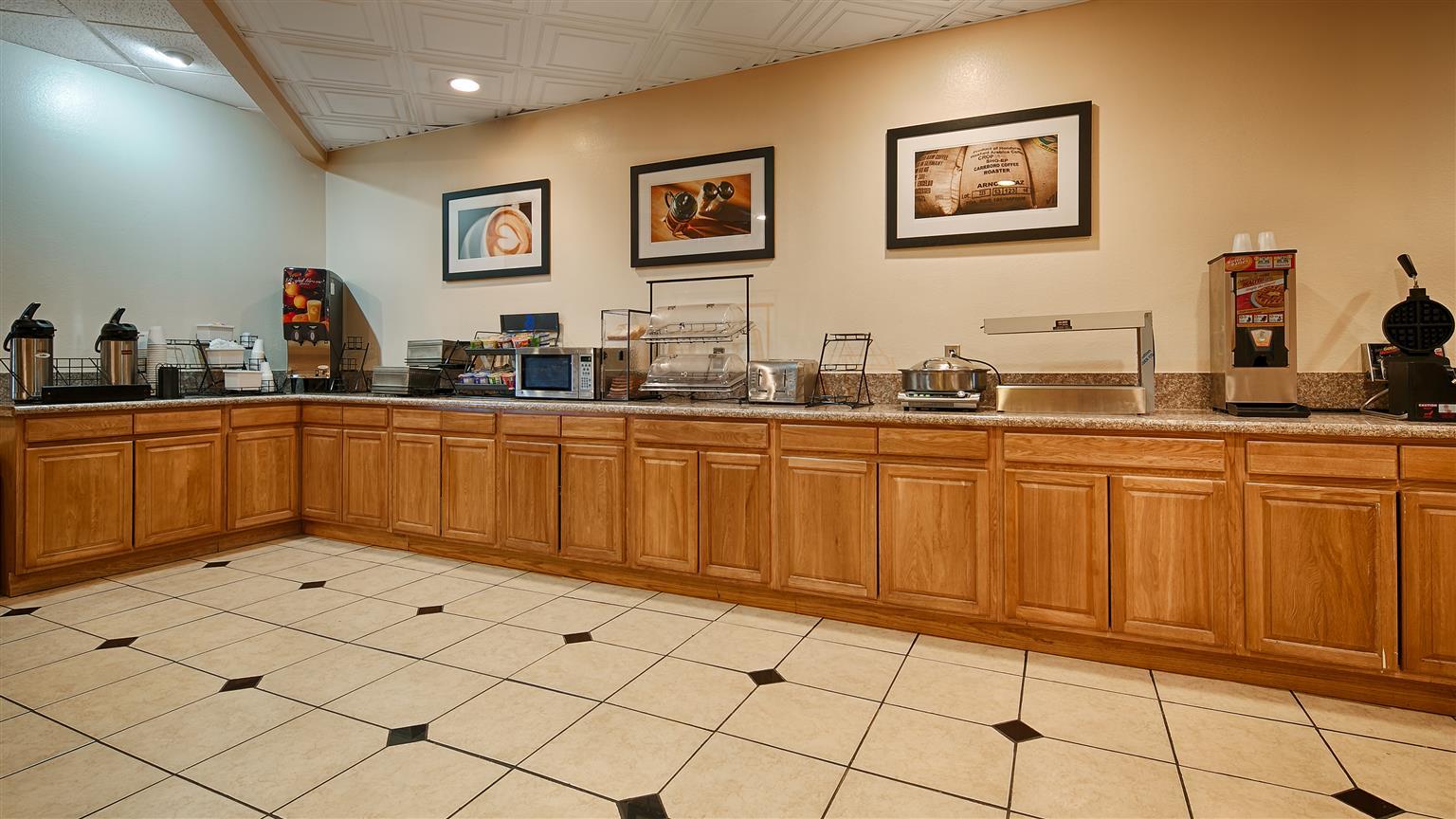 Clarion Inn & Suites Roswell Eksteriør billede